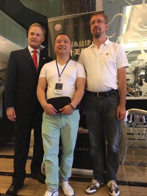 李医生