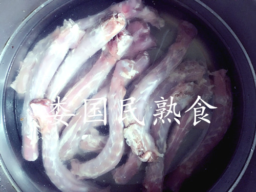 1494023363980798.jpg 焯水.jpg
