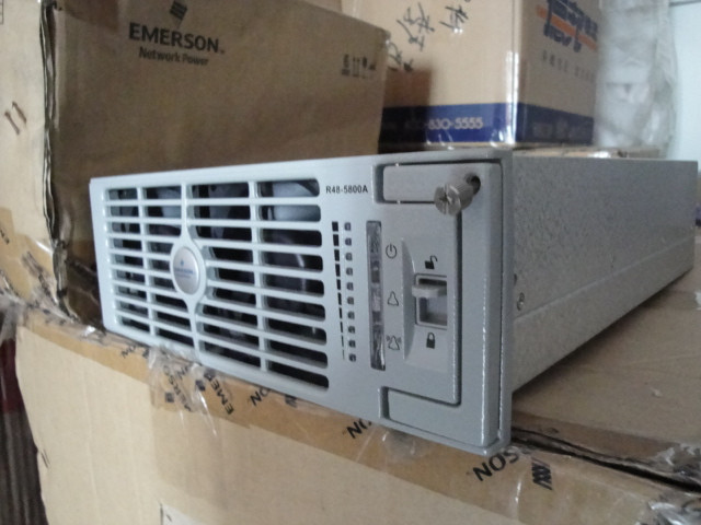 ��Ĭ��ͨ�ŵ�Դģ��R48-5800A