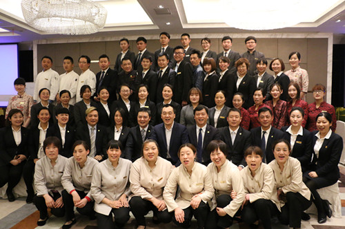 2017��4��10-11���������ʴ�Ƶ굼���г�ΰҵ4DʳƷ��ȫ�ֳ�������ϵһ�׶�