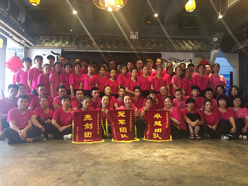2018��4��16-18�ն�ݸ����СԺ�ɹ������г�ΰҵ���ƾ�ʦ