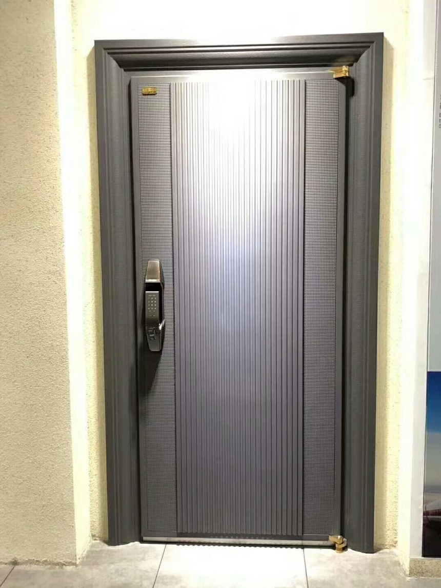 00B28AF81B8EF7FD53503BF2FFE11AAF.jpg