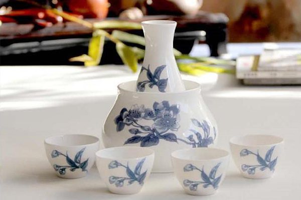 1508550490453315.png 白酒2.png