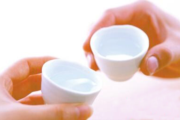 1506740258994537.png 碰酒.png
