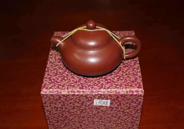 紫砂茶壶-0001.jpg