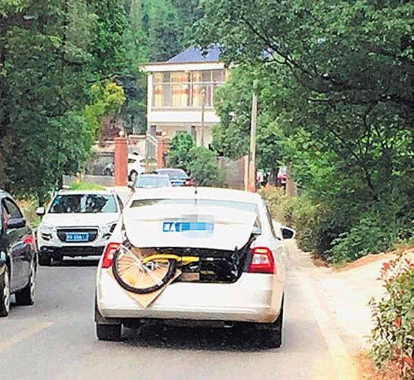 1496327007851393.jpg ofo小黄车0.jpg