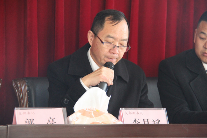 1487734971170581.jpg 应急机动分队负责人李月斌做武装部2016年工作总结及2017年工作计划.JPG