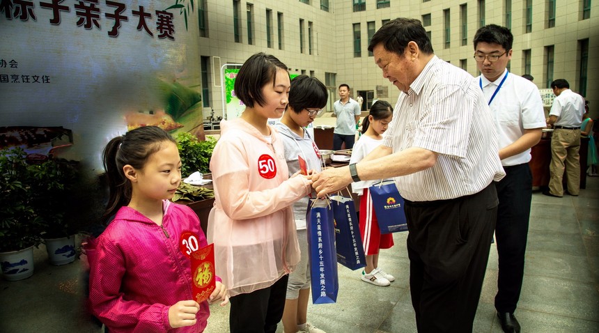 1496372696383563.jpg 04.jpg