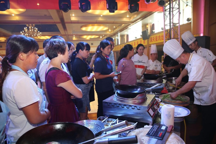 1536744283623473.jpg 肉丝带底.jpg