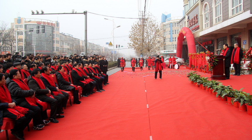 02.jpg