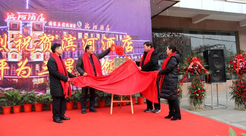 05.jpg