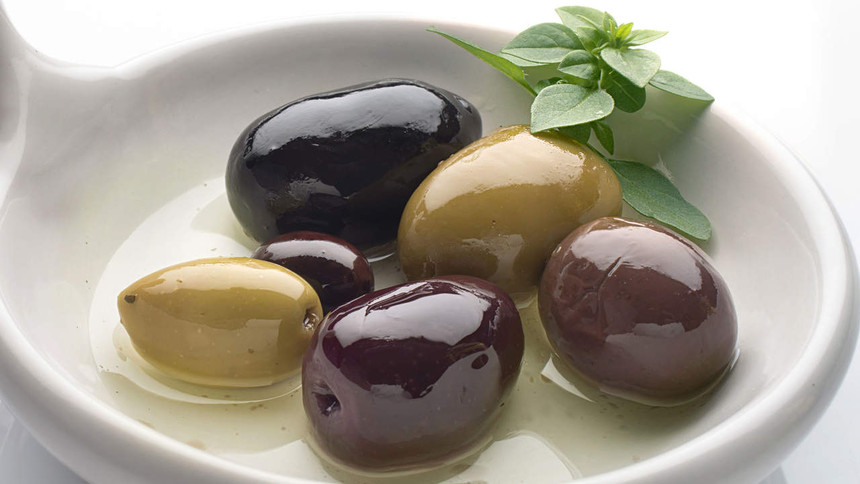 olives-fat-raw.jpg