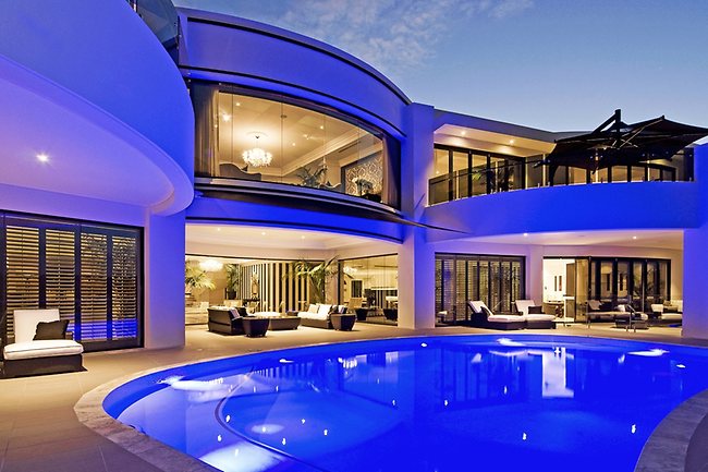 572169-big-house-sales.jpg