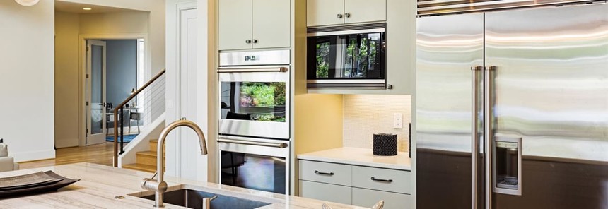 CR-Money-Hero-Home-Warranties-0417.jpg