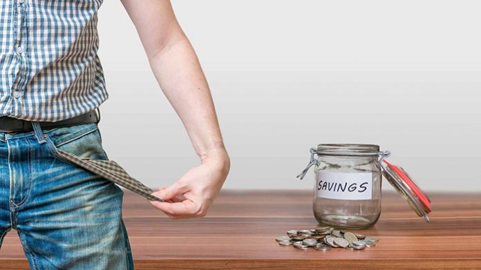 no-savings-empty-pockets-696x391.jpg