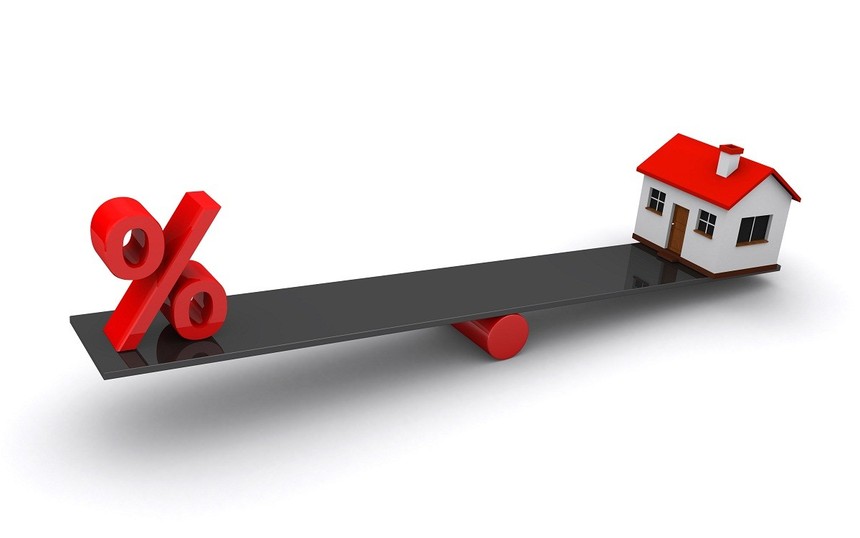 interest-rates-seesaw-dbb910.jpg