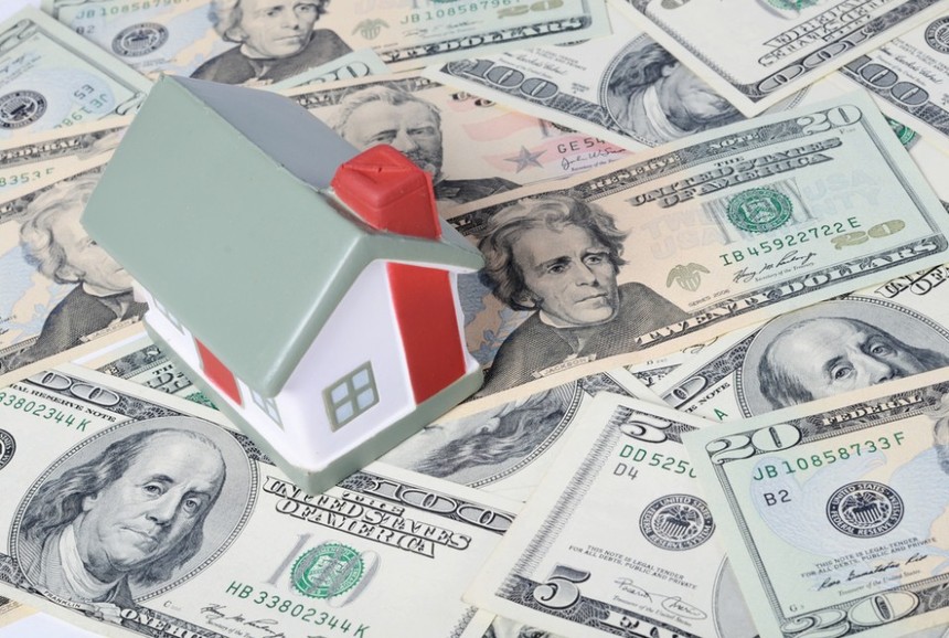 Toy-House-on-Cash-Image-960x645.jpg