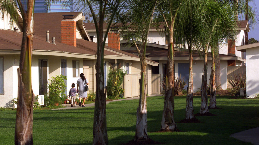 dont-be-surprised-by-hoa-fees.jpg