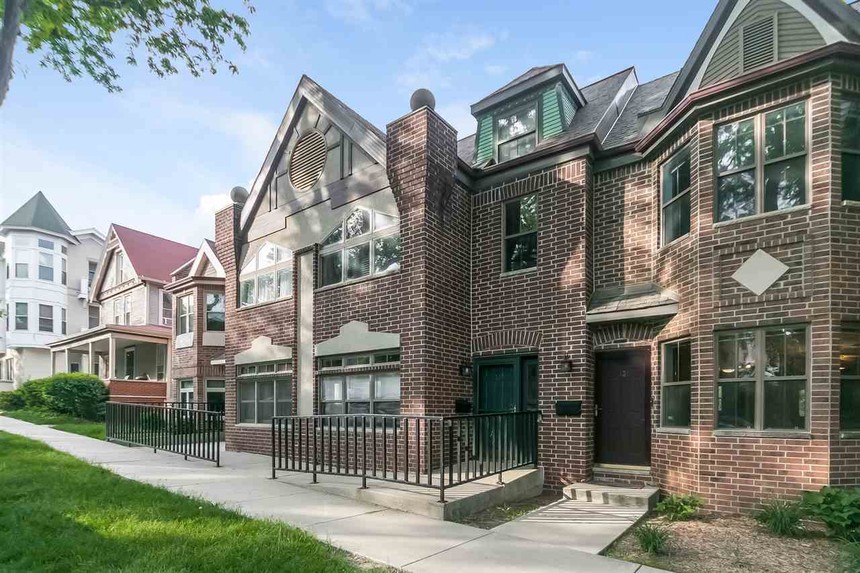 1832136-condo-12kv4f6-o.jpg