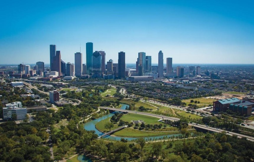 HOUSTON-SKYLINE.jpg