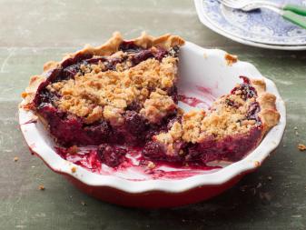 6Oregon_Marionberry-Pie.jpeg