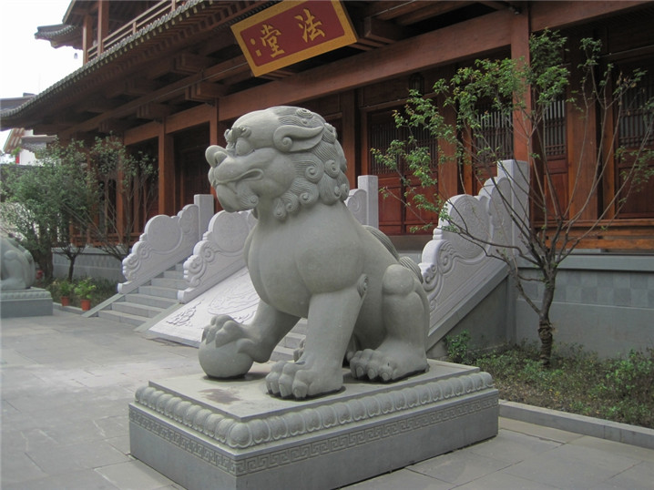 石雕獅子 石雕獅子