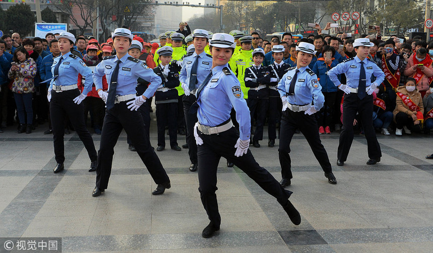 FEC814D66756F1EE98EC052FA01078F2619F9A24_size292_w1024_h598.jpeg