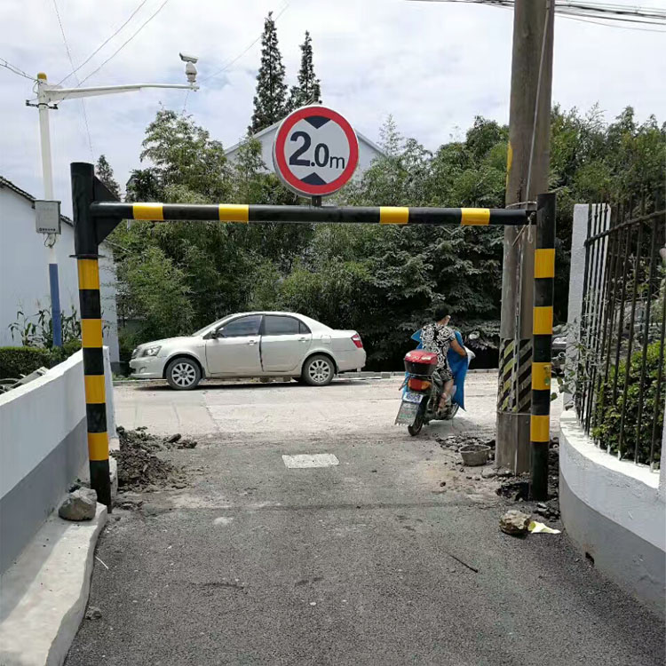 1533885758148416.jpg