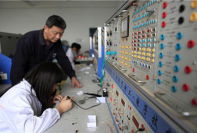 成都郫县铁路工程学校工程机械运用技术专业如何?