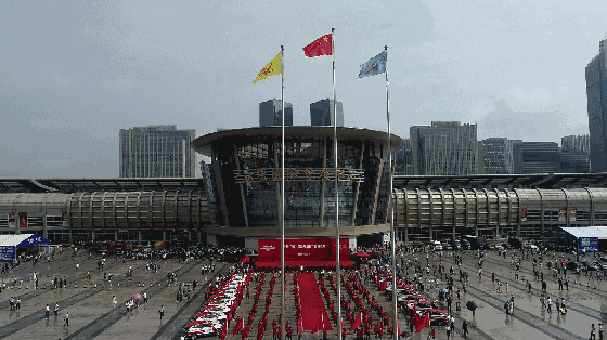 1527645619101156.gif 640.gif