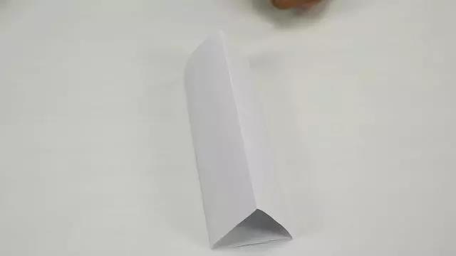 üɽ˾