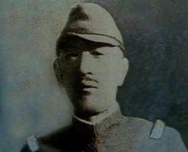 奇迹!当时的迫击炮，足足有800米，李二喜是如何一炮击毙阿部规秀的?