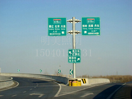 (bio)־U007.jpg