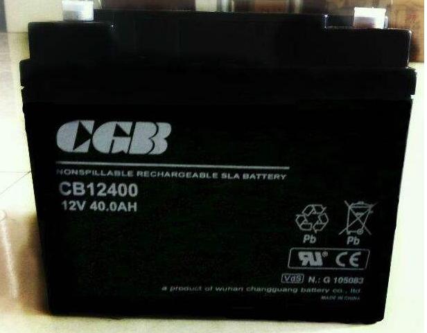 CB12400.jpg