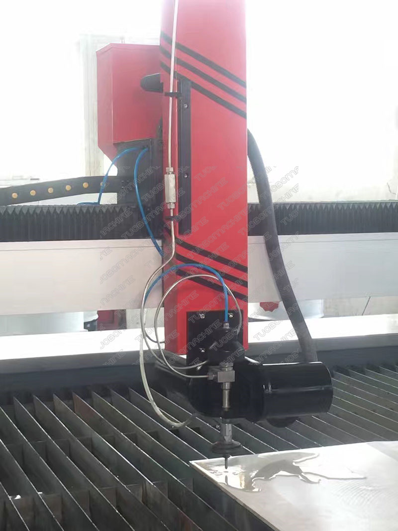 5 axis AB waterjets cutting.jpg