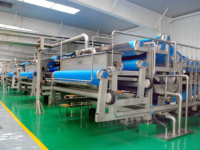 Belt filter press.jpg