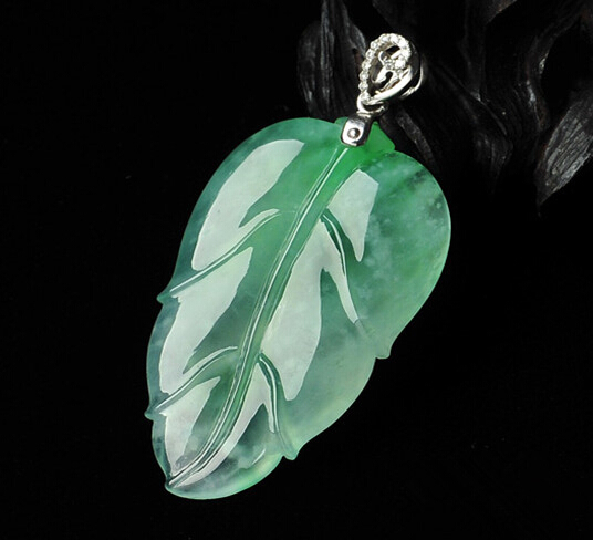 伟德国际老凤祥今天黄金价格多少一克_老凤祥今日黄金价格查询(2025年11月8日)