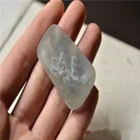 两块翡翠雪花棉小片料雕刻精品挂件设计加工全过程