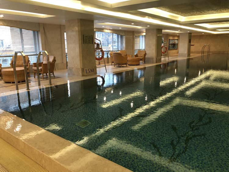 泳池水处理:杭州黄龙饭店