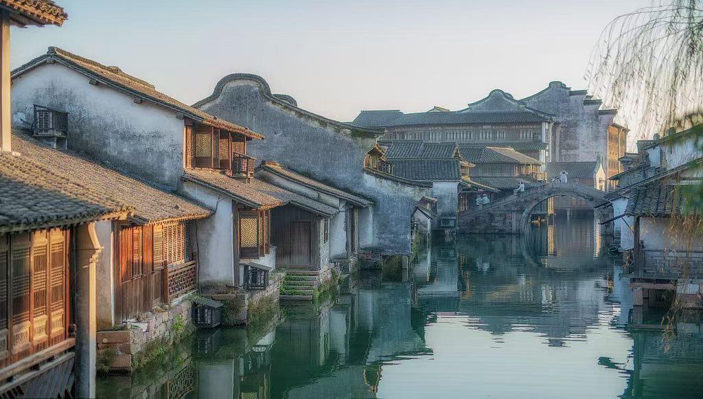 繁花苏杭沪3天:华东三市+西塘乌镇双水乡3日游