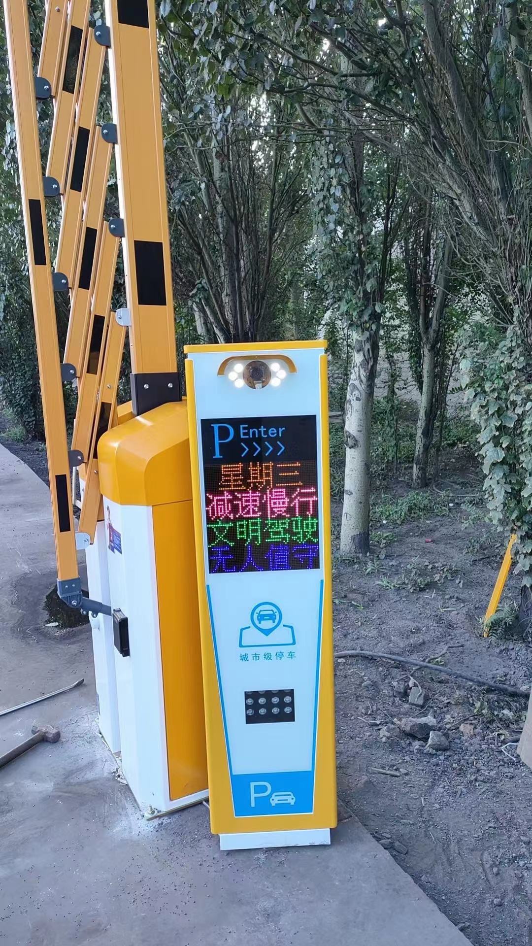 车辆识别系统一体机
