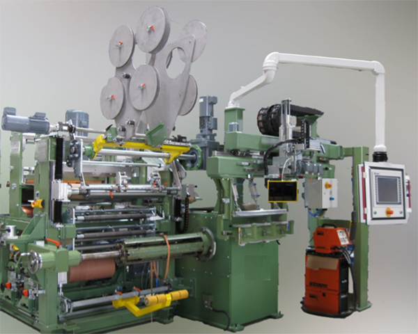 Foil winding machine