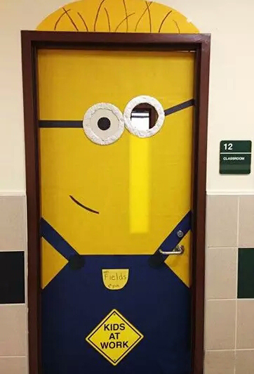 环创遐想教室门篇