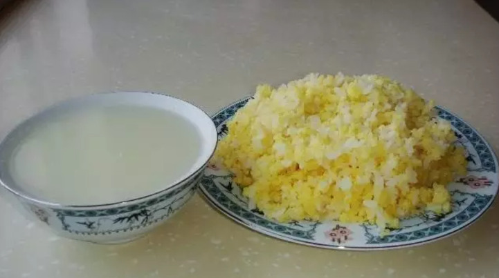 舌尖上的美食—清水河县特色美食"酸米饭"