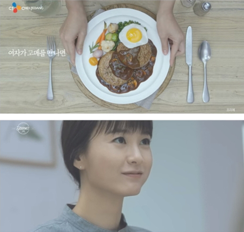 2017年tvn综艺节目《尹食堂》人气直线上升,最近又出演了《尹食堂2》