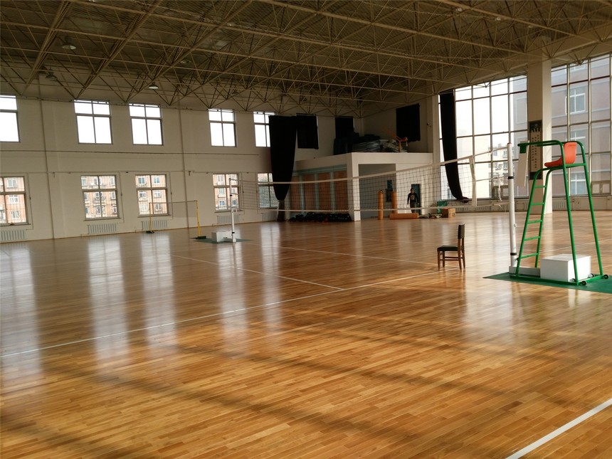 抚顺朝一中体育馆