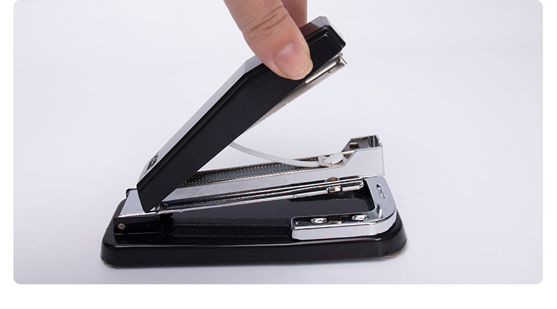 得力0414旋转订书机适用12#订书针