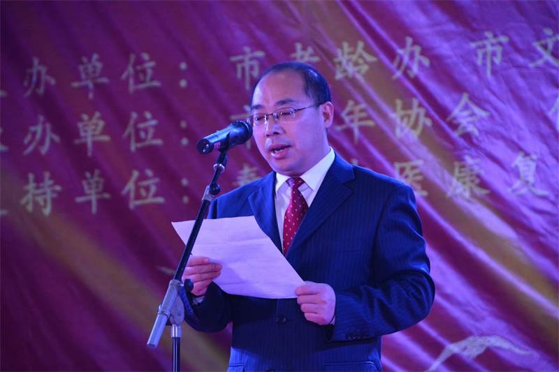 何子军摄影中国地质大学长城学院副校长马红亮致辞.