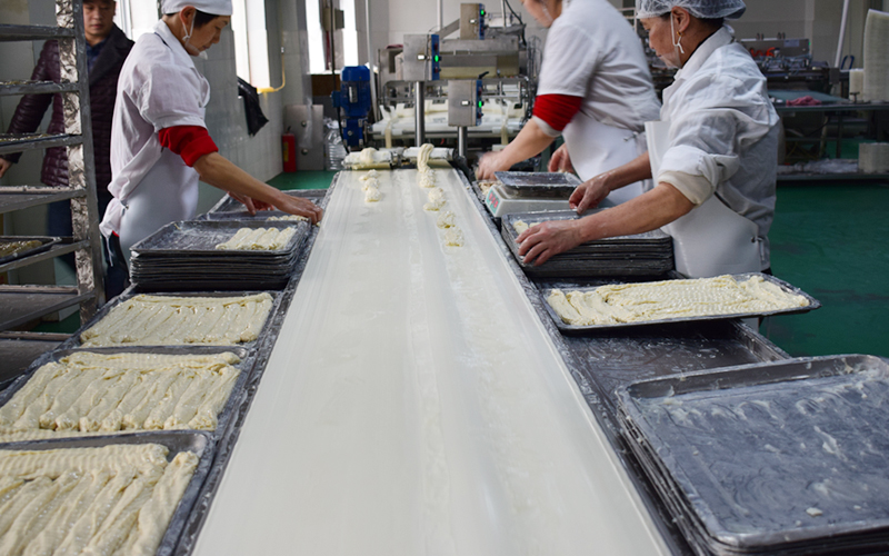 手抓饼加工制面